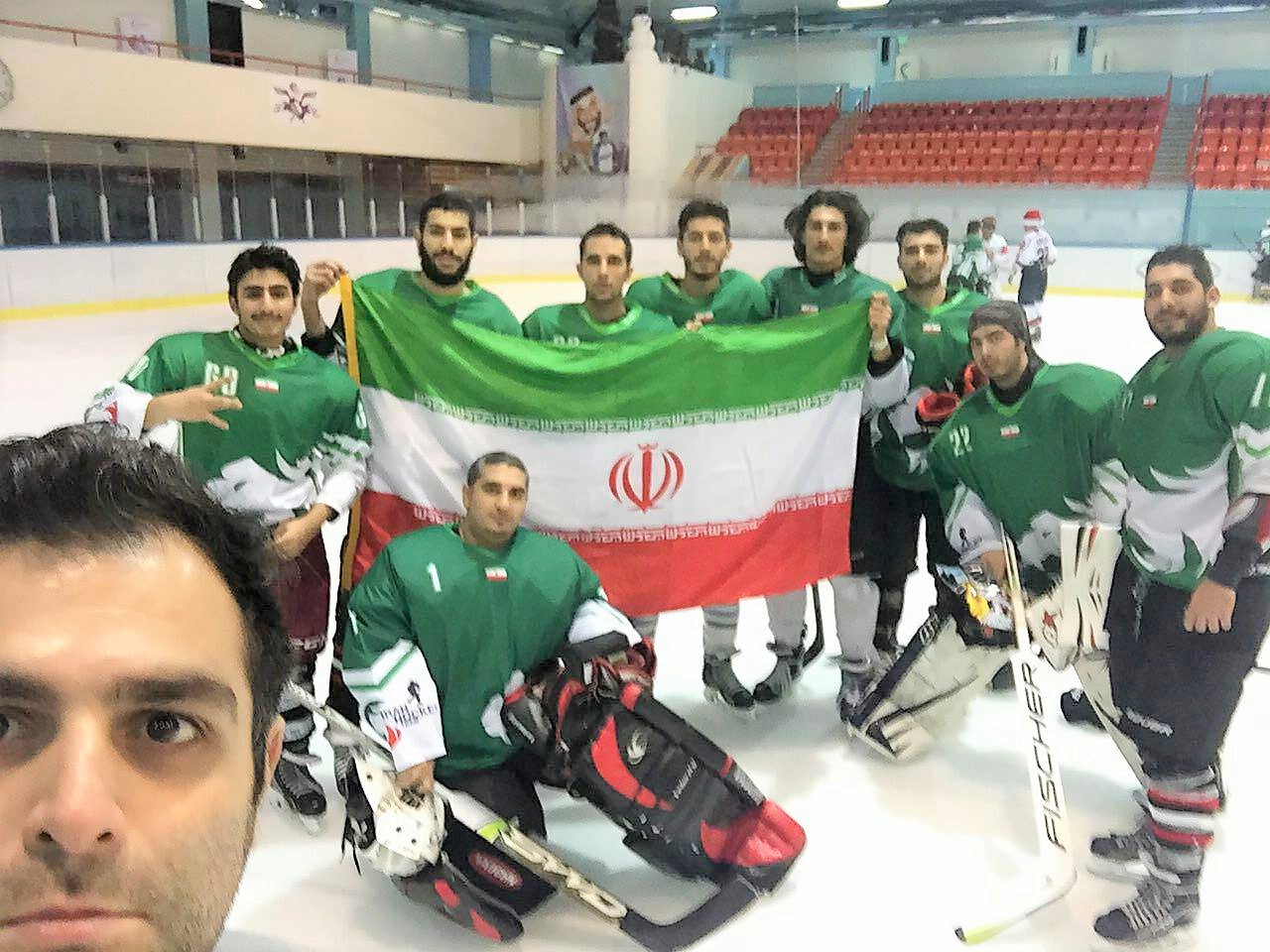 تیم ملی هاکی روی یخ ایران